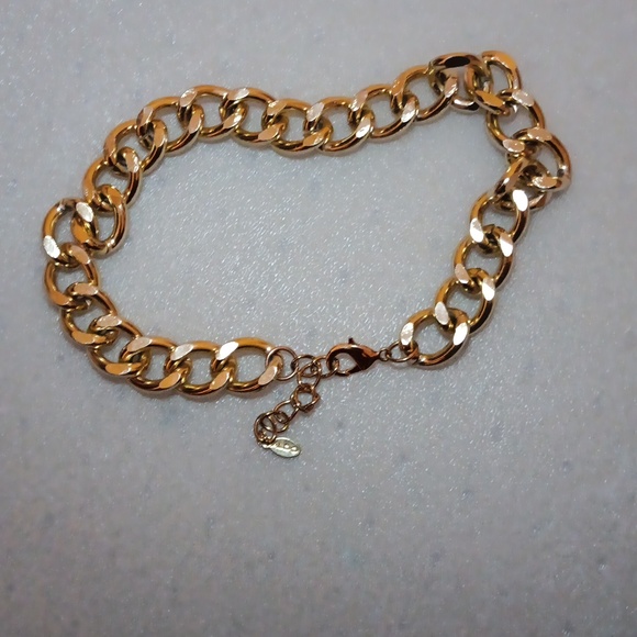 ALDO - Gold Chain Necklace - Picture 3 of 3
